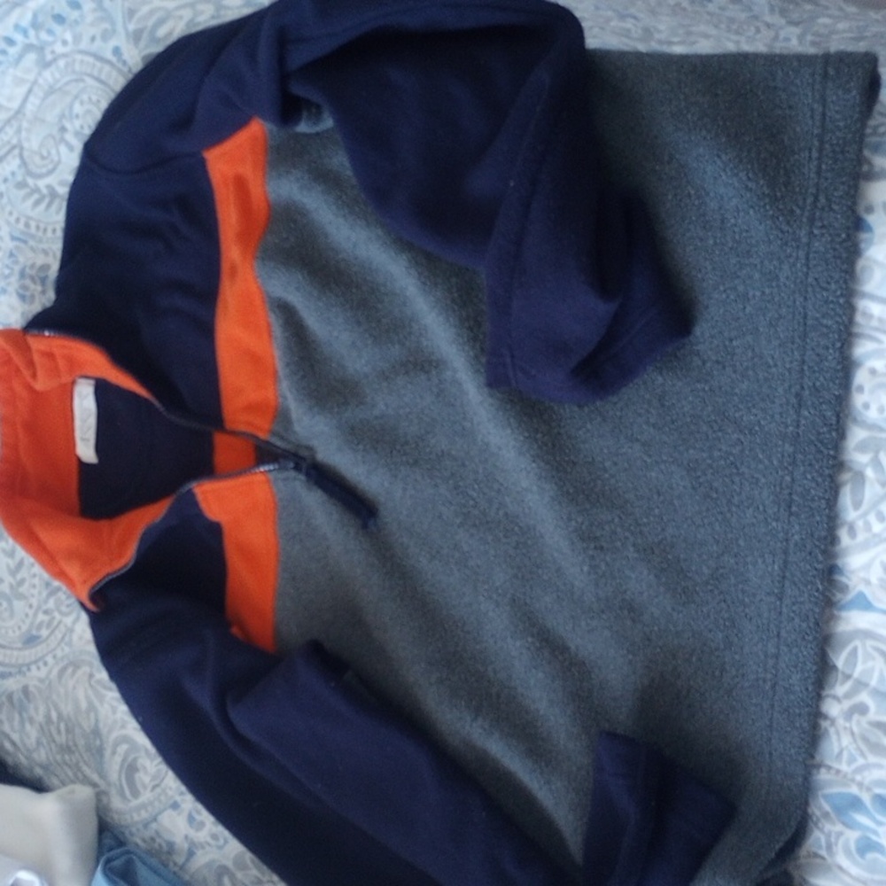 Casual Corner large pull over fleece